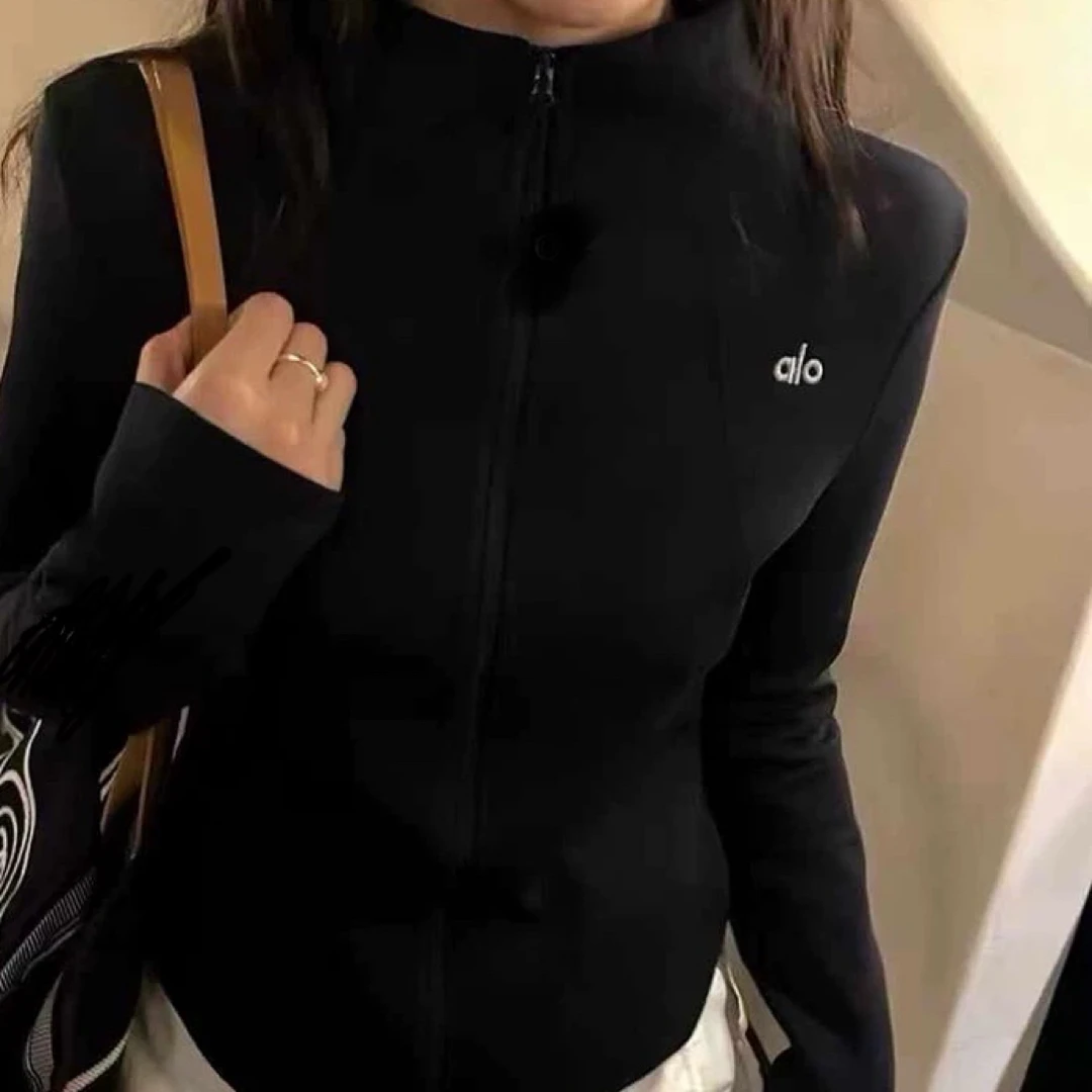 女秋季拉链长袖立领连帽短外套运动休闲针织百搭时尚