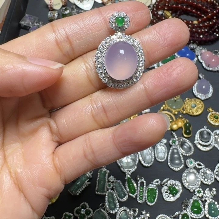 石英质玉颈饰银S925镶嵌