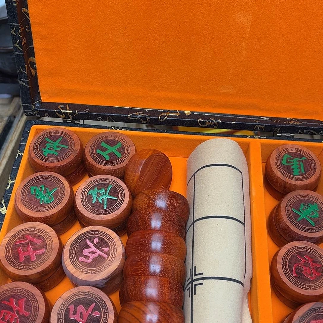 大叶紫檀（黑酸枝木类）