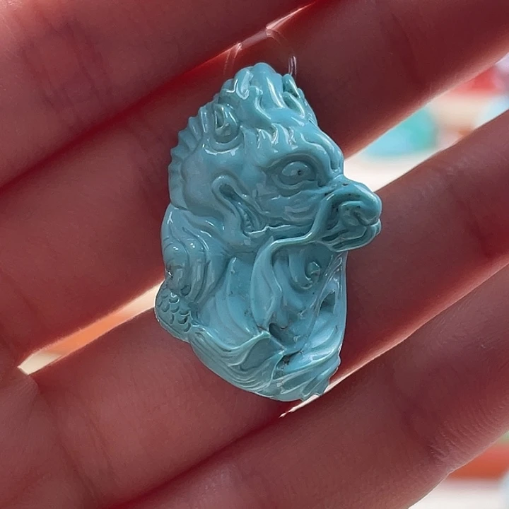 绿松石未镶嵌雕件