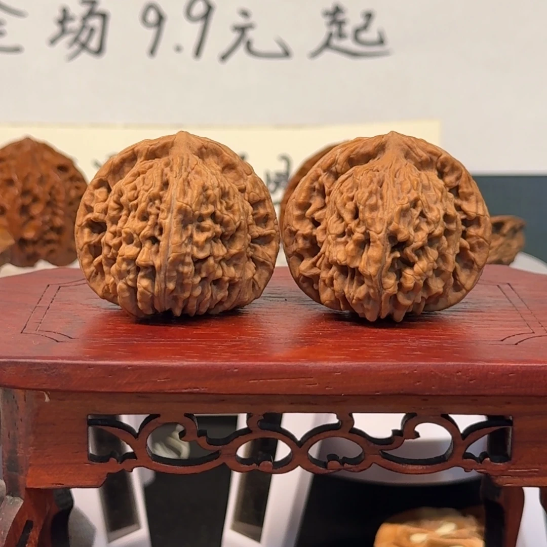 珩***房文玩核桃把件42尺四座楼全品无药无修原生态