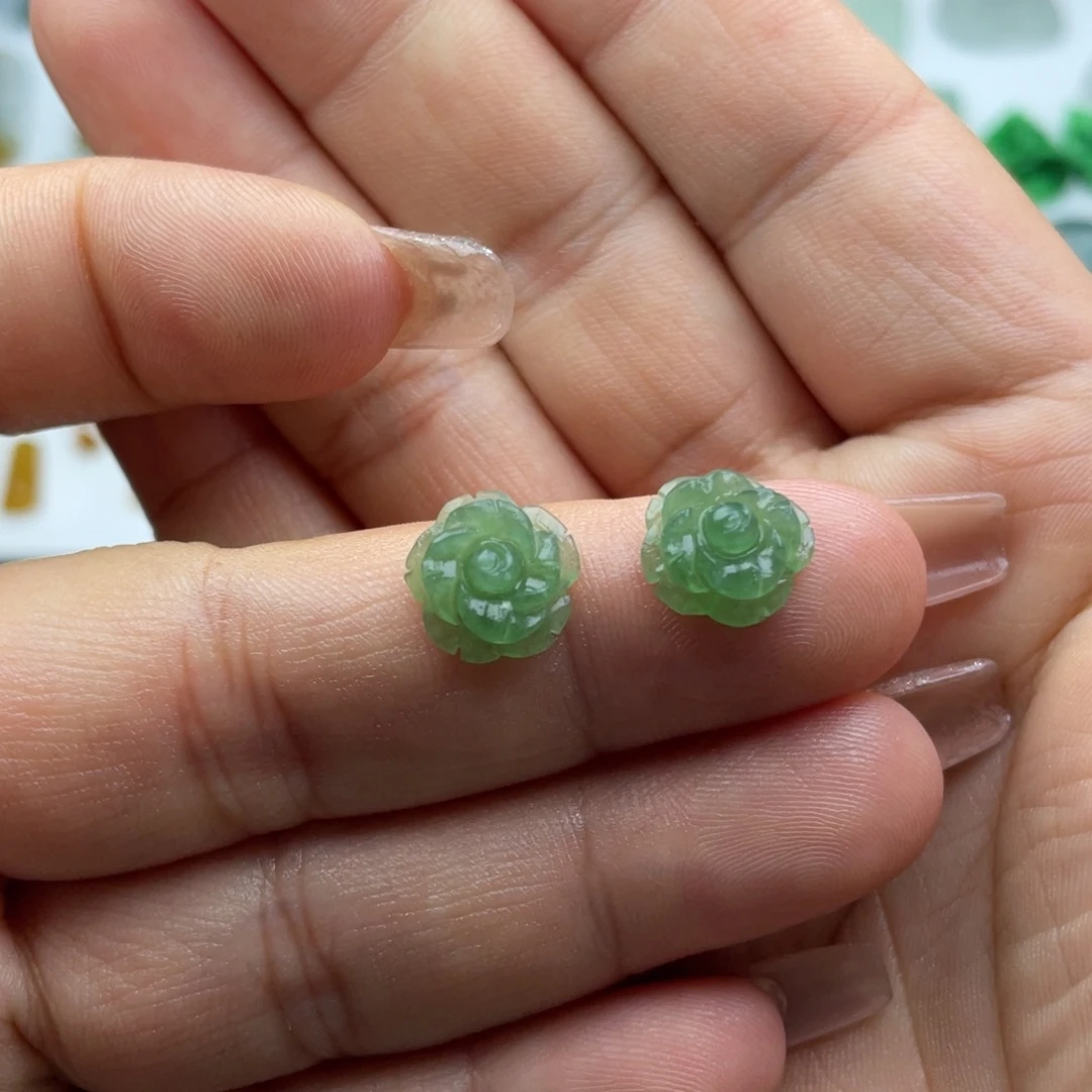 未镶嵌定制翡翠花花一对