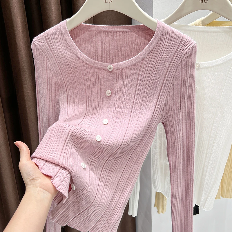 粉色圆领长袖针织小衫女2025新款秋冬内搭修身软糯打底衫上衣爆款