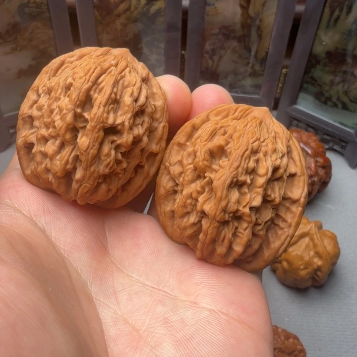 文玩核桃吊坠麦虎41