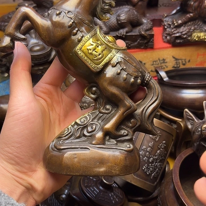 精美铜器摆件下单