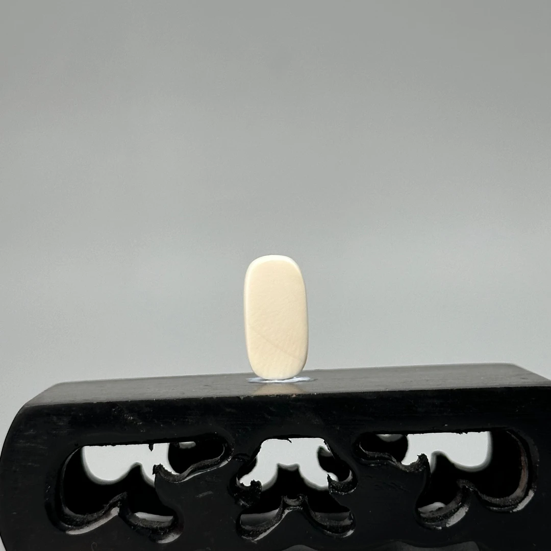 DEZHI/德志1g【保真猛犸手机挂绳】18*9*4mm默认打孔K742