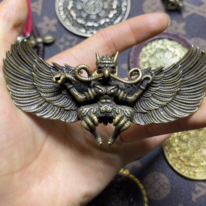 琉璃颈饰?****?喜欢的朋友