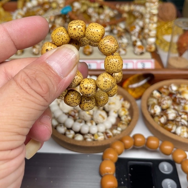 猴头核桃吊坠别**心77号