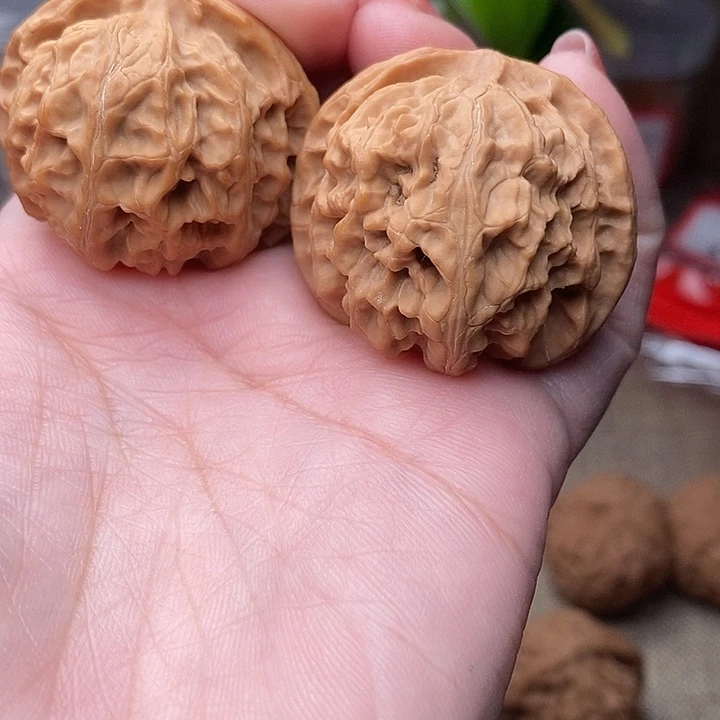 吊坠文玩核桃苹果园