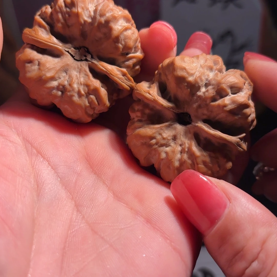 甜***酒核桃40蛤蟆头微修四开背