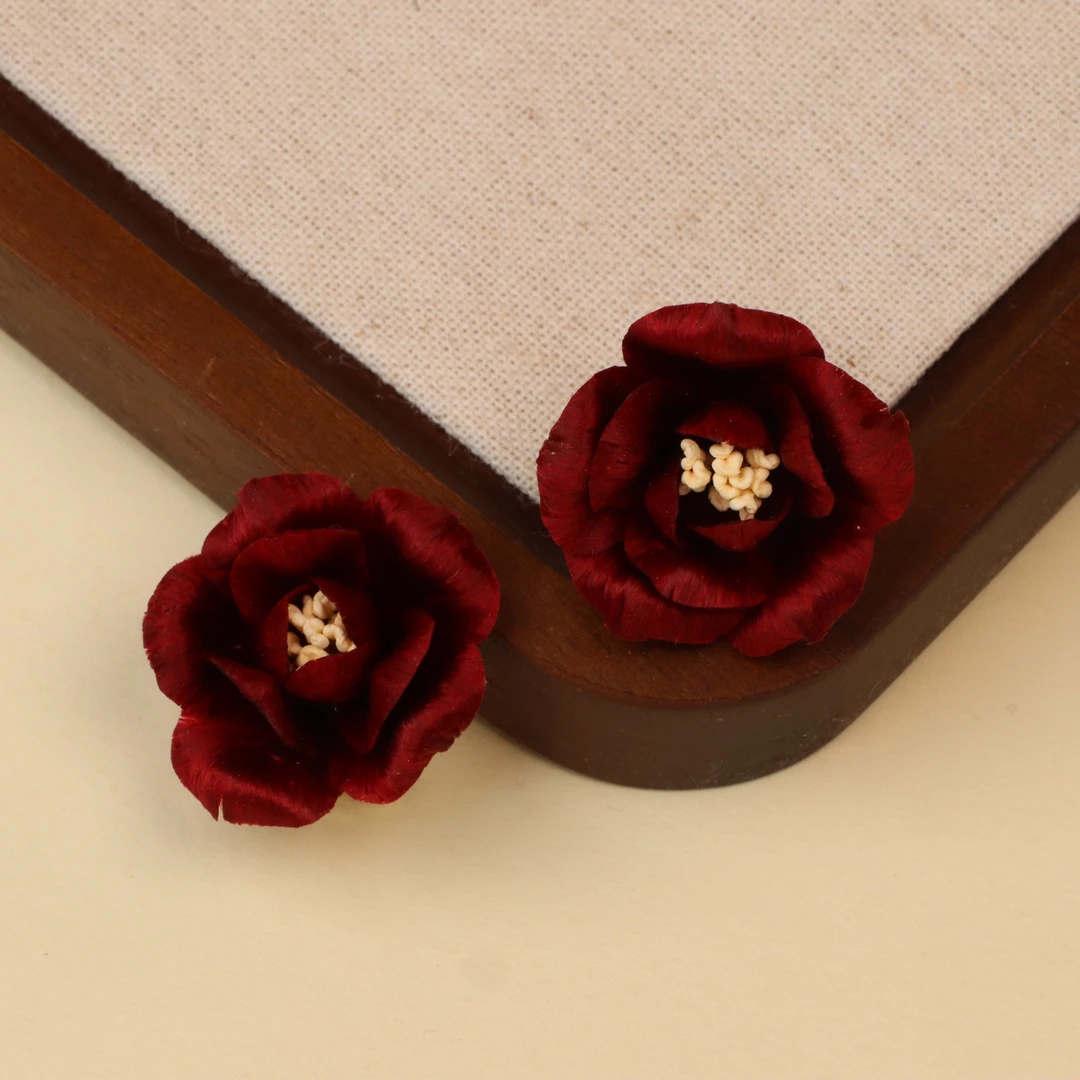非金属布艺耳饰 【红玫瑰】 非遗绒花红玫瑰耳钉（使用后不可退）