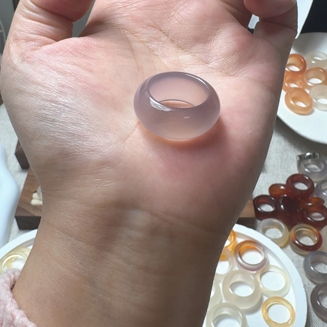 未镶嵌戒指玛瑙/玉髓636港15