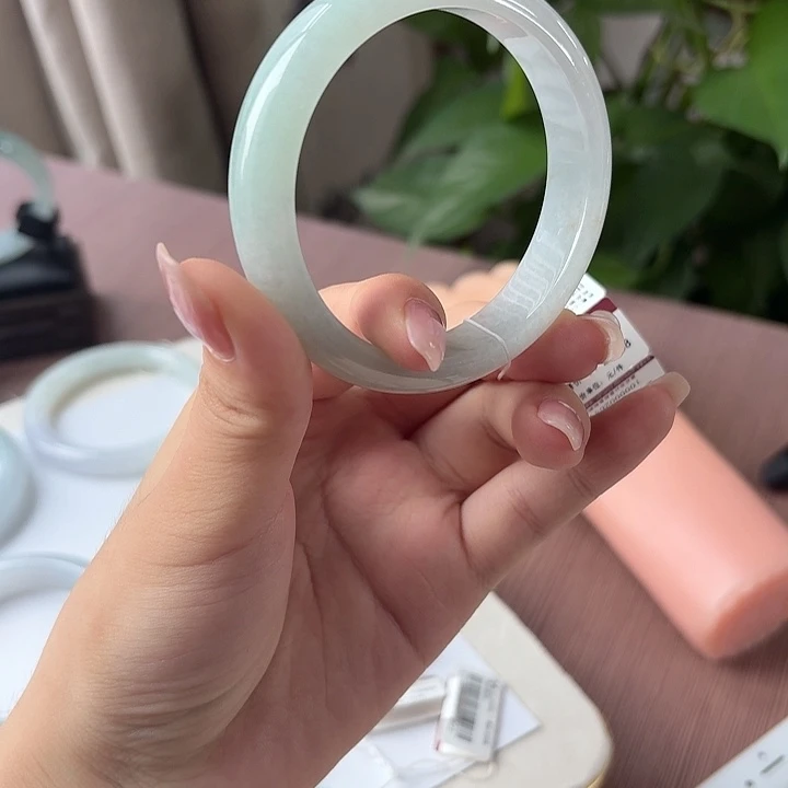 翡翠未镶嵌手镯（序号20）点菜看细节