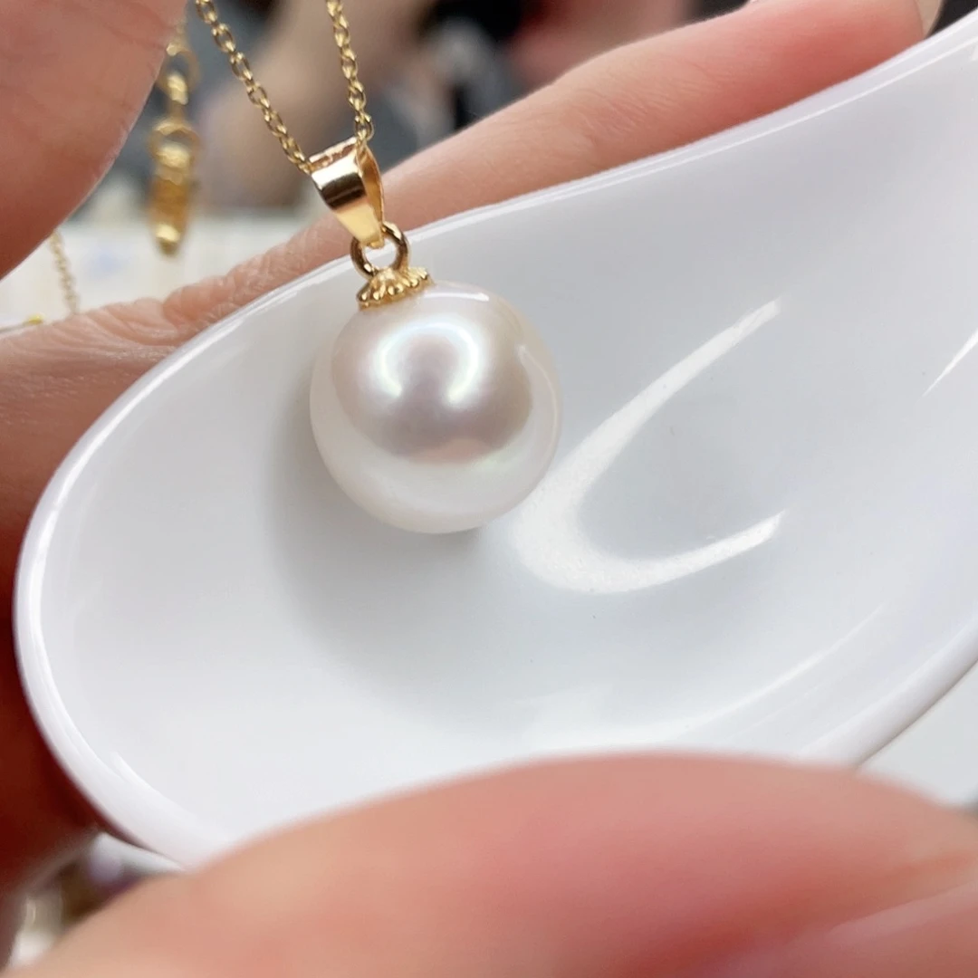 淡水珍珠吊坠(赠链)未镶嵌