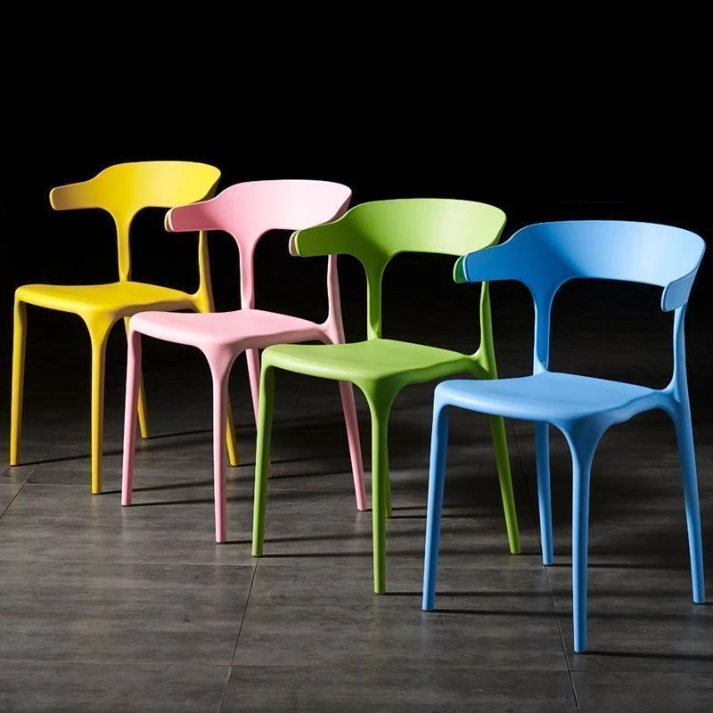 塑料椅子北欧加厚靠背家用餐椅简约商用牛角椅可叠放麻将餐厅凳子