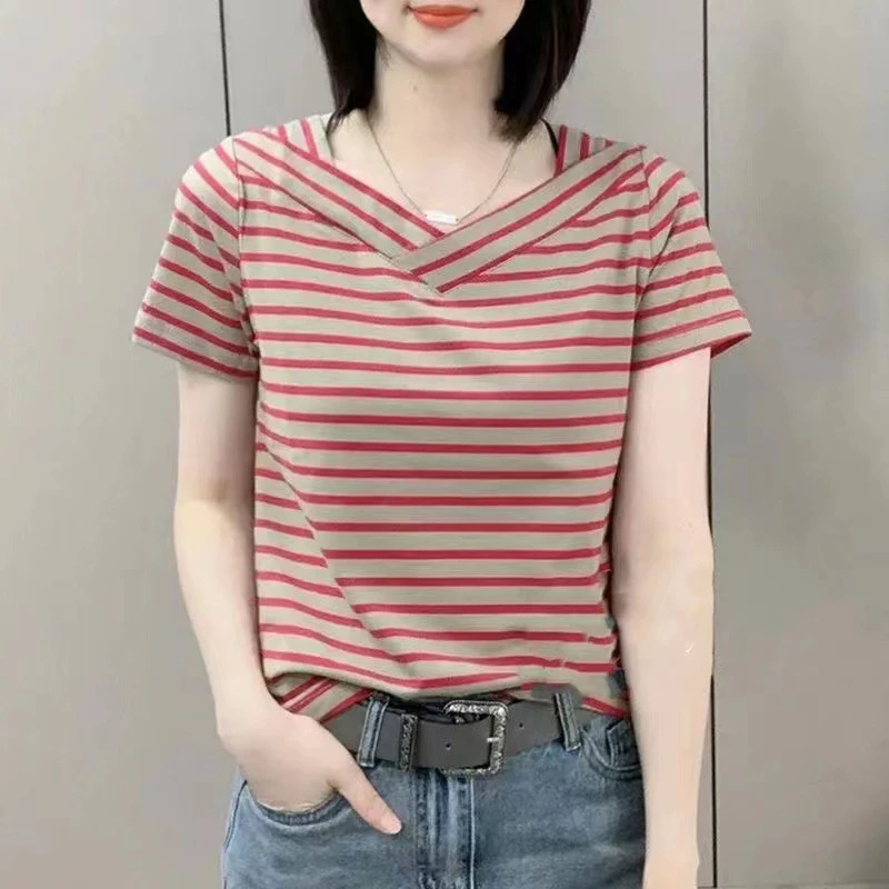 【实价】女士t恤短袖2025新款百搭显瘦宽松大码休闲条纹v领上衣女