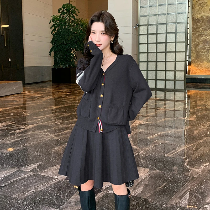 【奢姿】2024年冬季新款大码女装韩版两件套胖妹妹开衫半裙套装