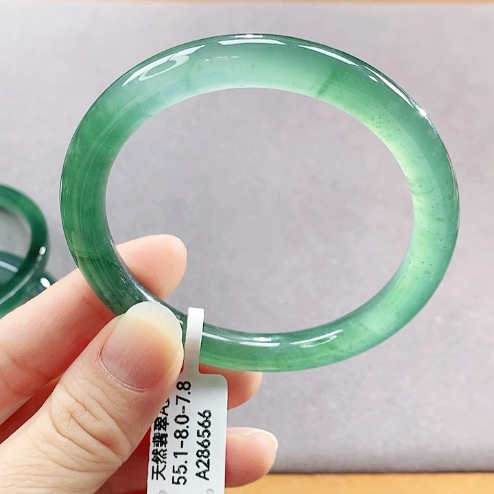 【闪购商品】未镶嵌手镯翡翠