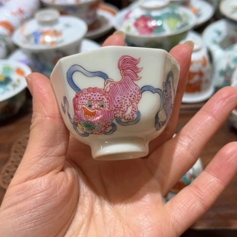 手绘茶杯盖碗壶承陶瓷