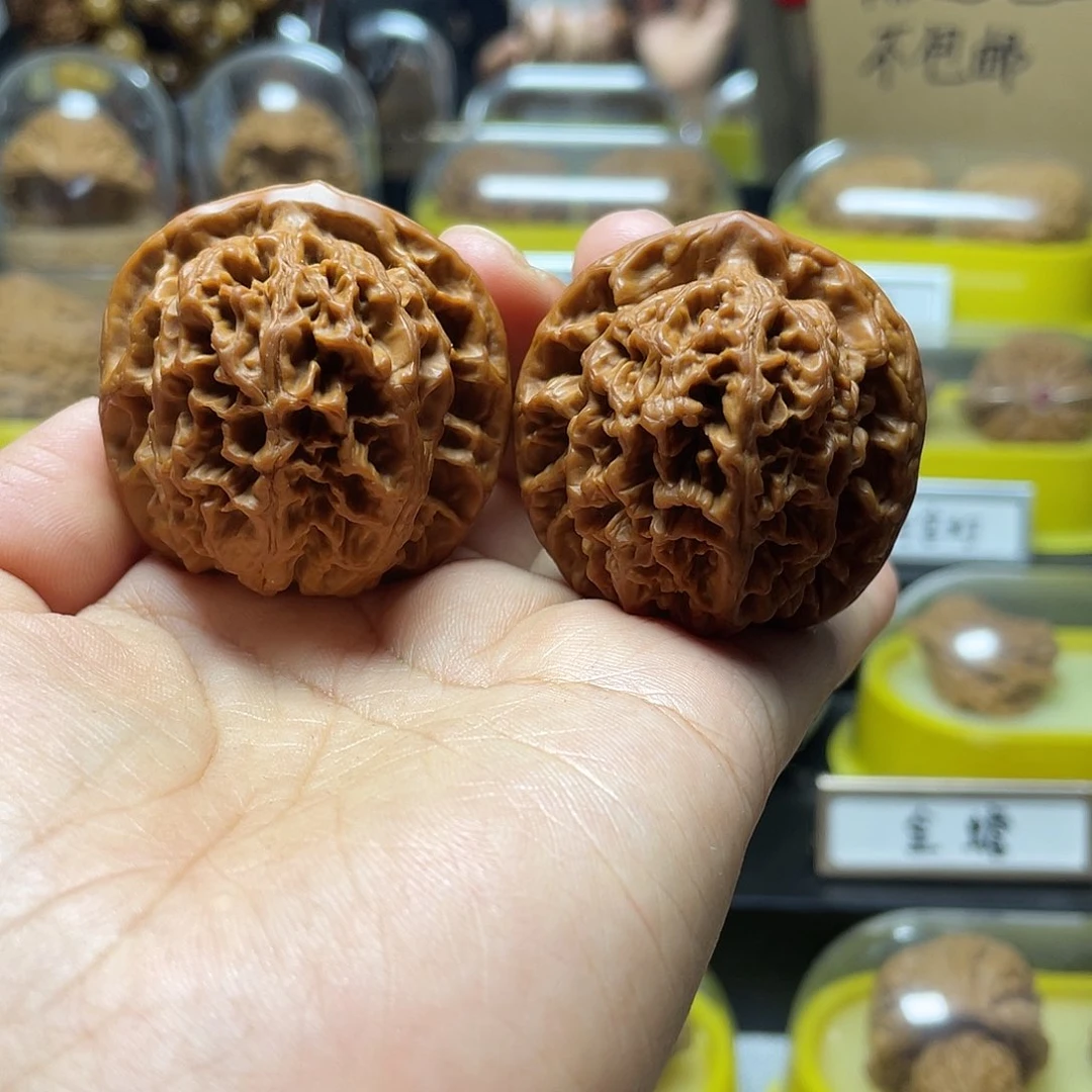 文玩核桃把件野生大花42