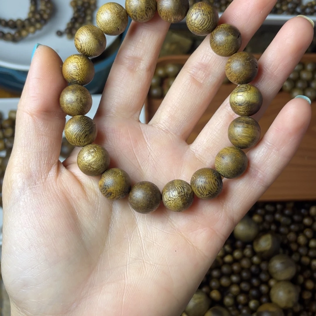 沉香碎屑沉香沉香9.8