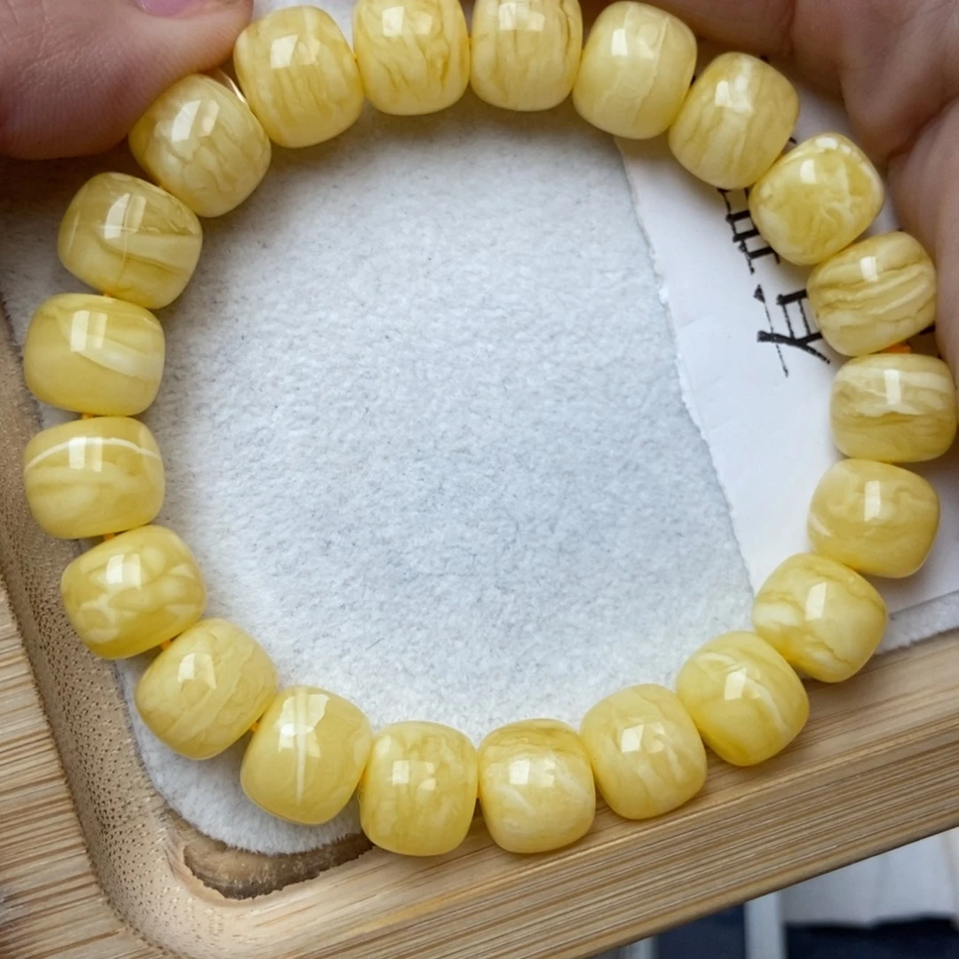 琥珀未镶嵌珠宝奇石11