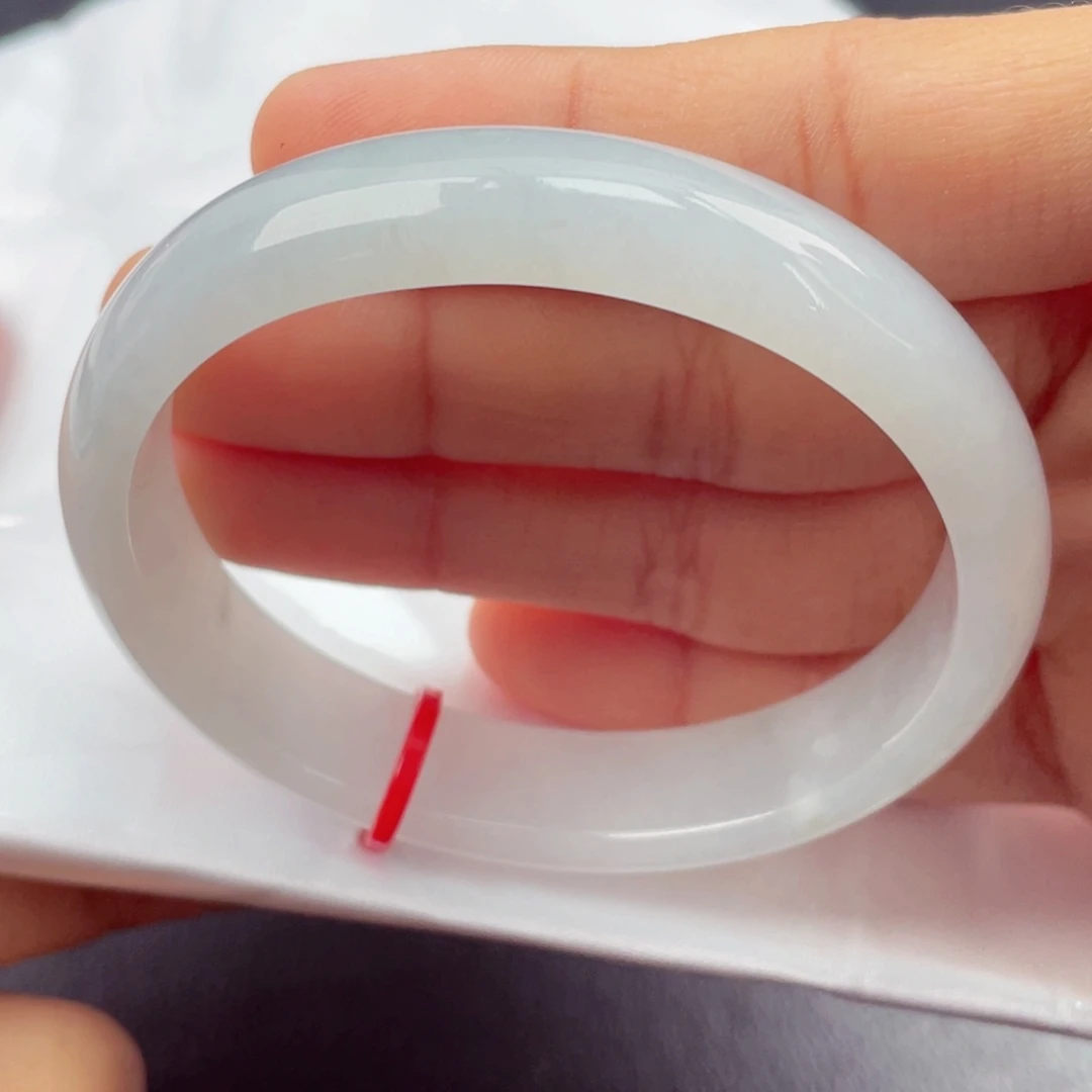 翡翠未镶嵌手镯（贵妃镯）5455贵妃