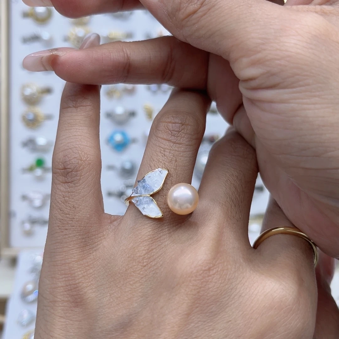 芒***。合金戒指淡水珍珠