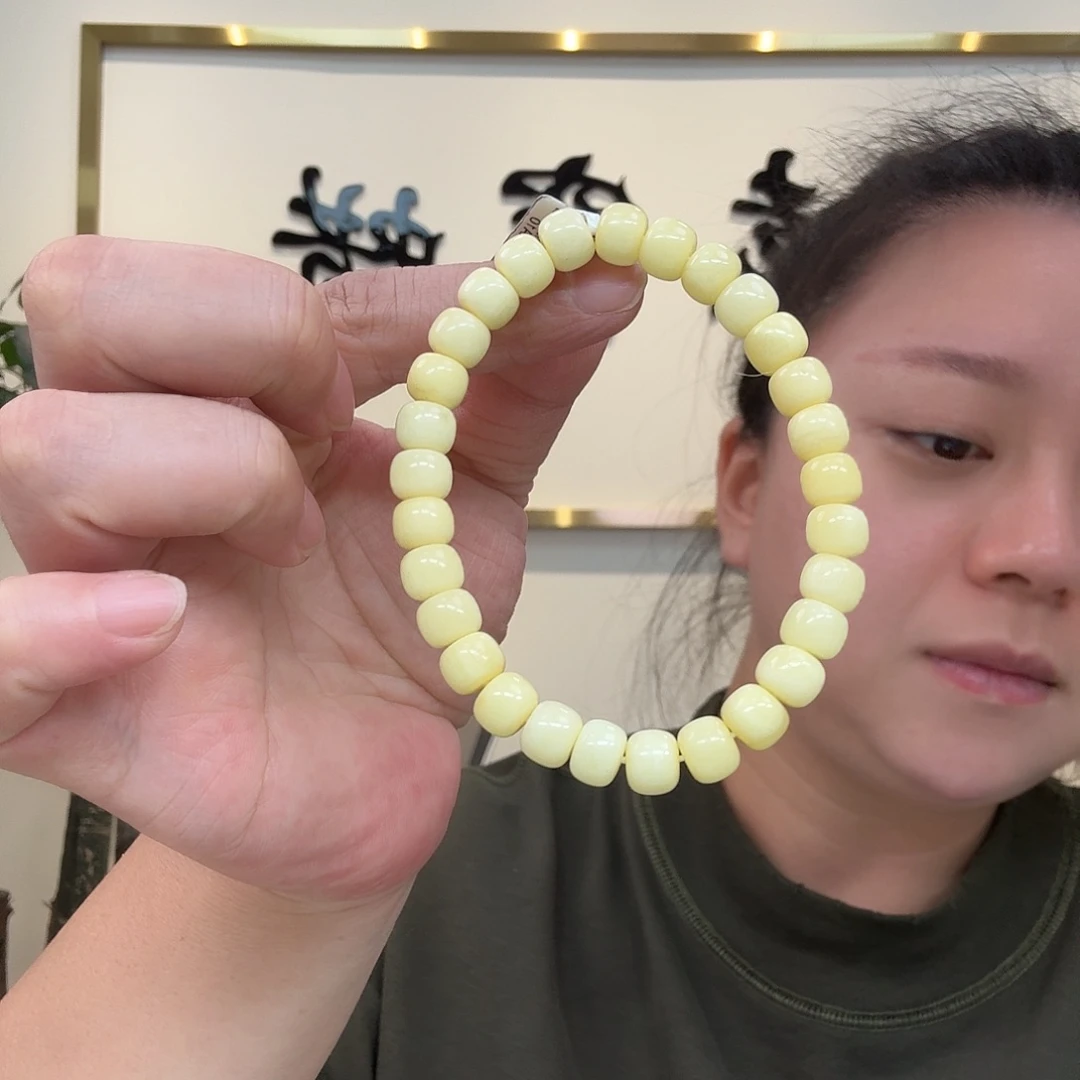 琥珀未镶嵌珠宝奇石105