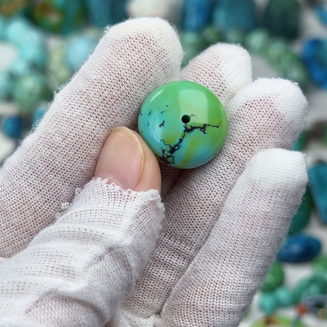 未镶嵌绿松石珠宝奇石