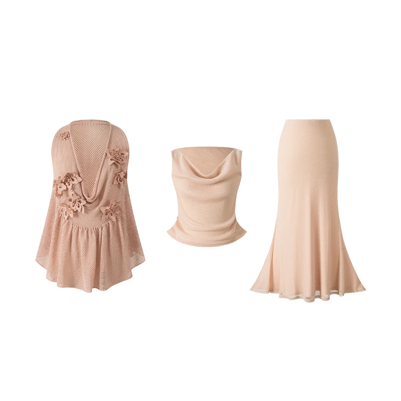 无艳一禾【花房缪斯】立体花朵针织衫+银丝弹力纱上衣+半裙