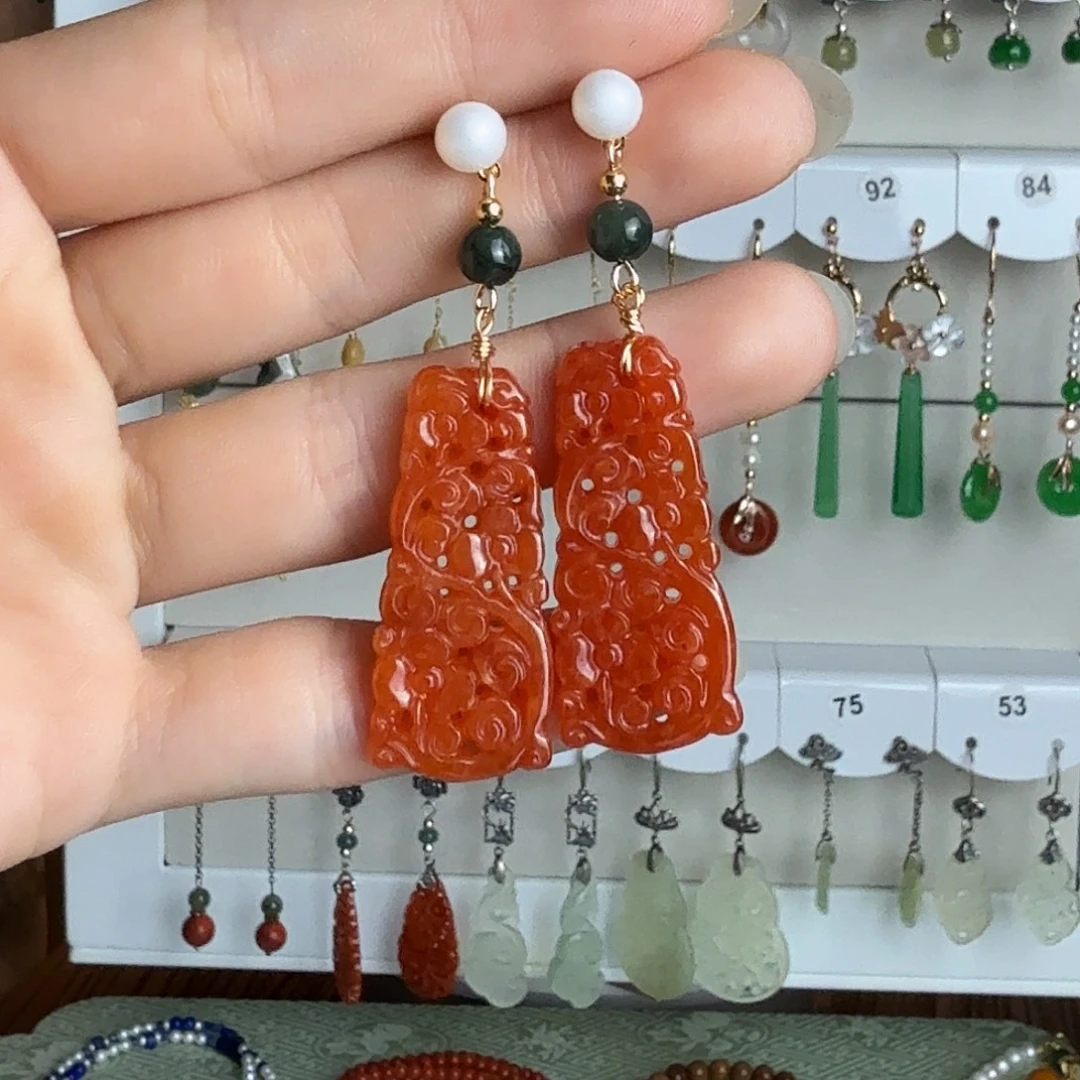 铜合金合金雕花牌一对耳钉