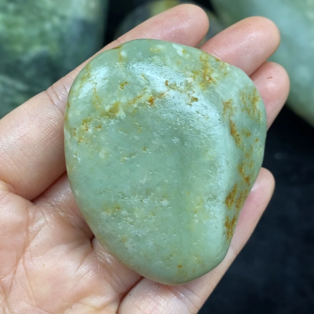 未镶嵌和田玉（糖玉）挂件