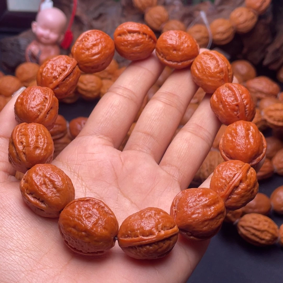 文玩核桃吊坠大枣