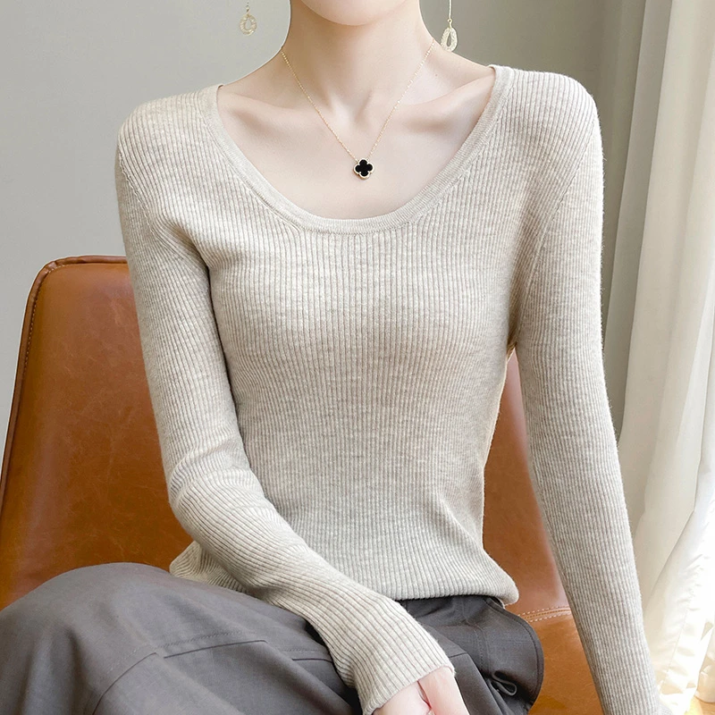 U型领精纺羊毛衫女春秋修身性感内搭针织打底衫套头毛衣气质上衣