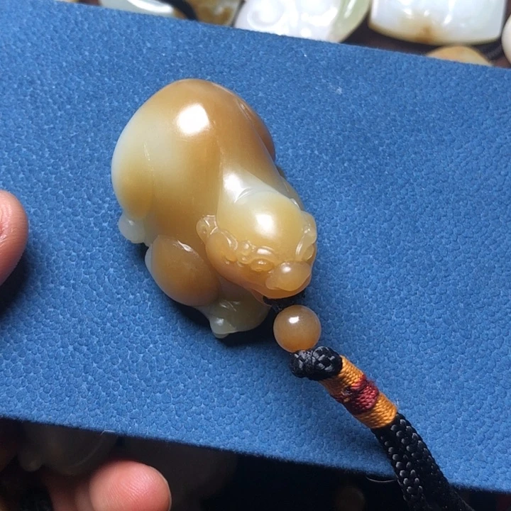 手绳未镶嵌和田玉泓**心