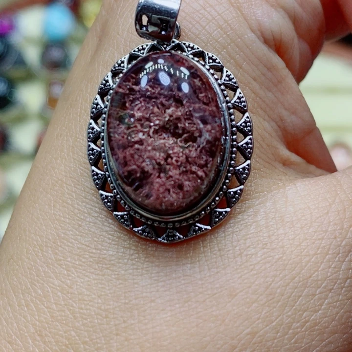 未镶嵌颈饰水晶水晶