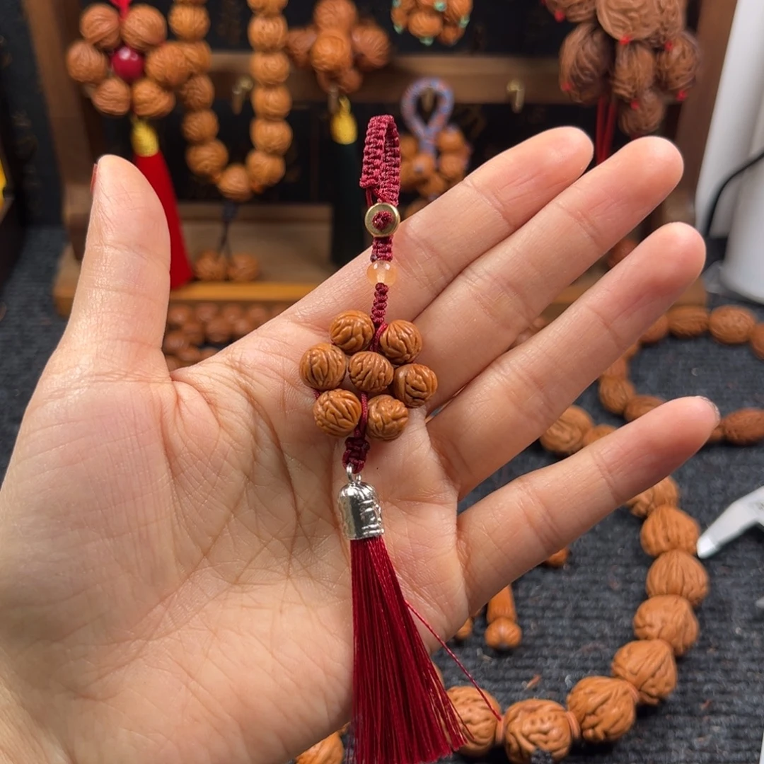 吊坠桃核桃枭挂件L6