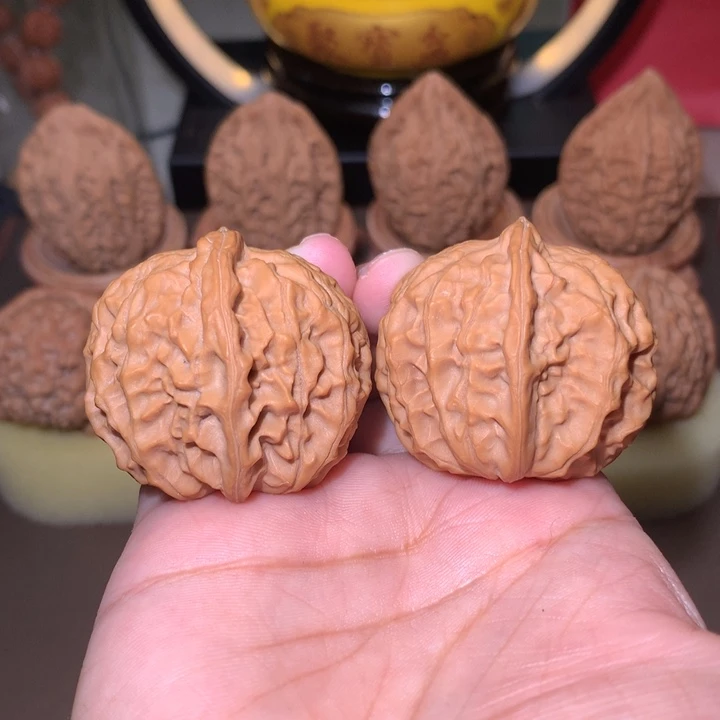 文玩核桃把件黄松峪