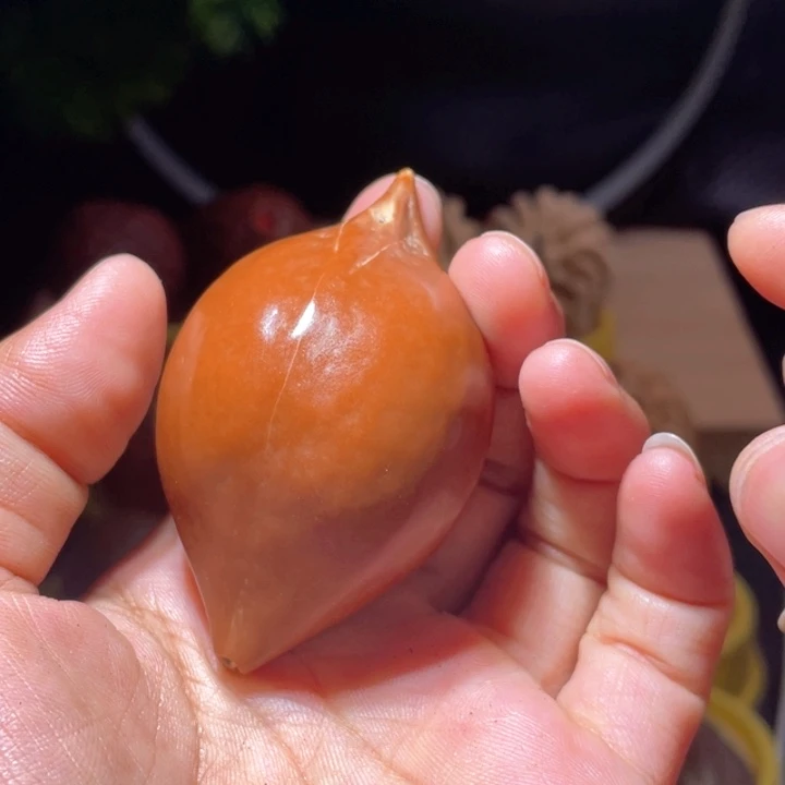 文玩核桃吊坠微瑕冰裂大肚子橄榄核