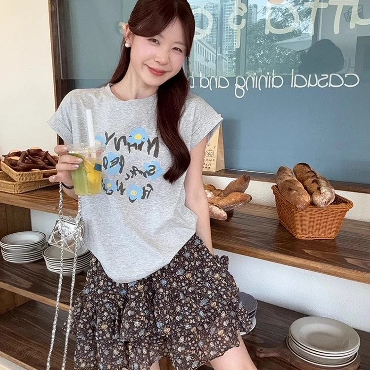 夏季新款韩版短袖T恤衫碎花半身裙套装印花T恤两件套新款半身裙