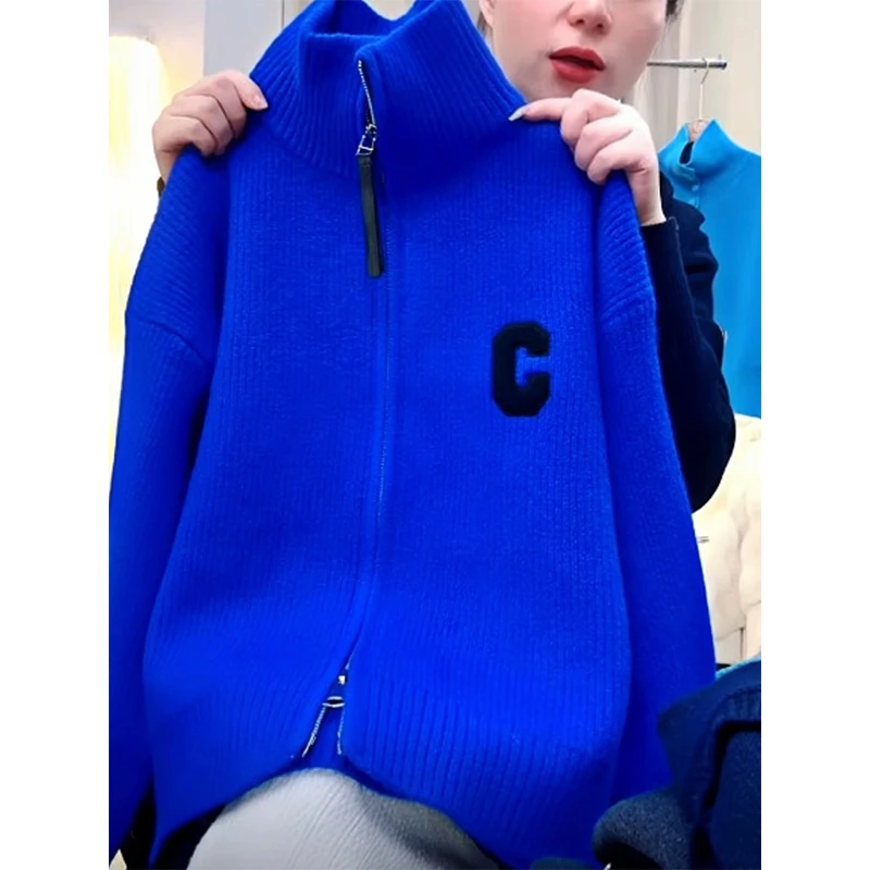 克莱因蓝色毛衣外套女士冬季穿搭2025新款宽松慵懒风立领针织开衫