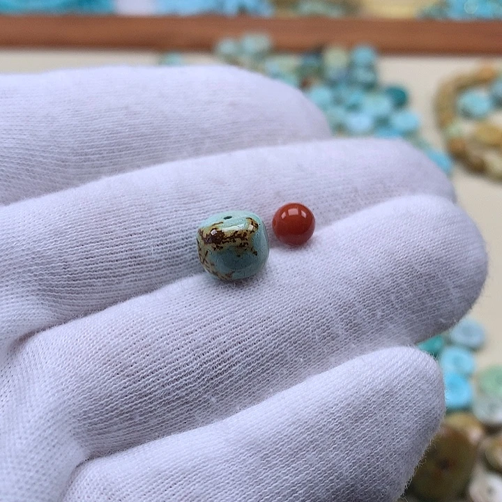 南红玛瑙未镶嵌珠宝奇石