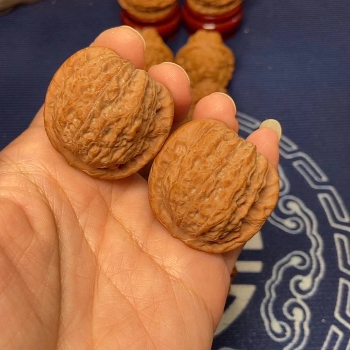 核桃文玩核桃血麒麟