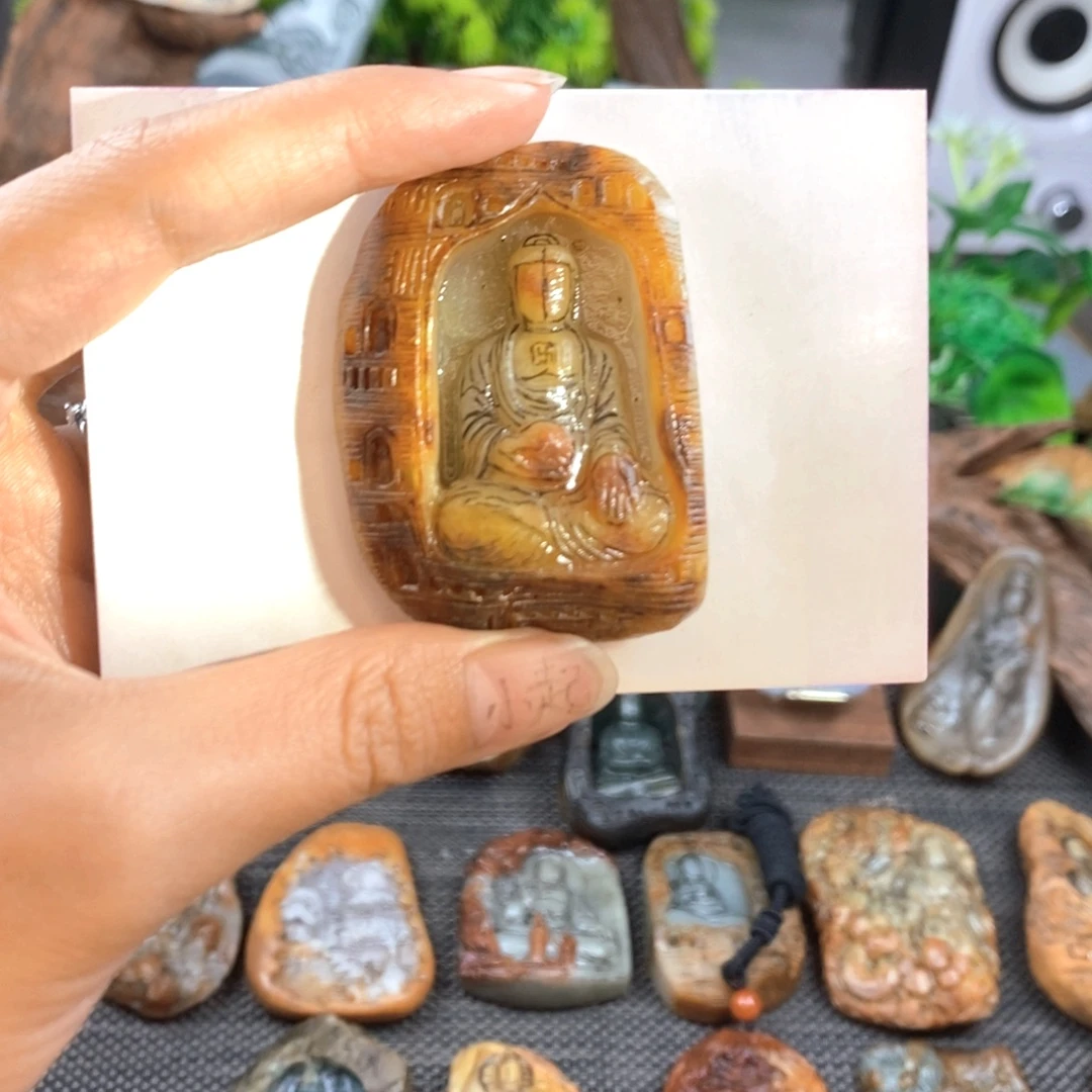 定制翡翠未镶嵌翡翠挂件