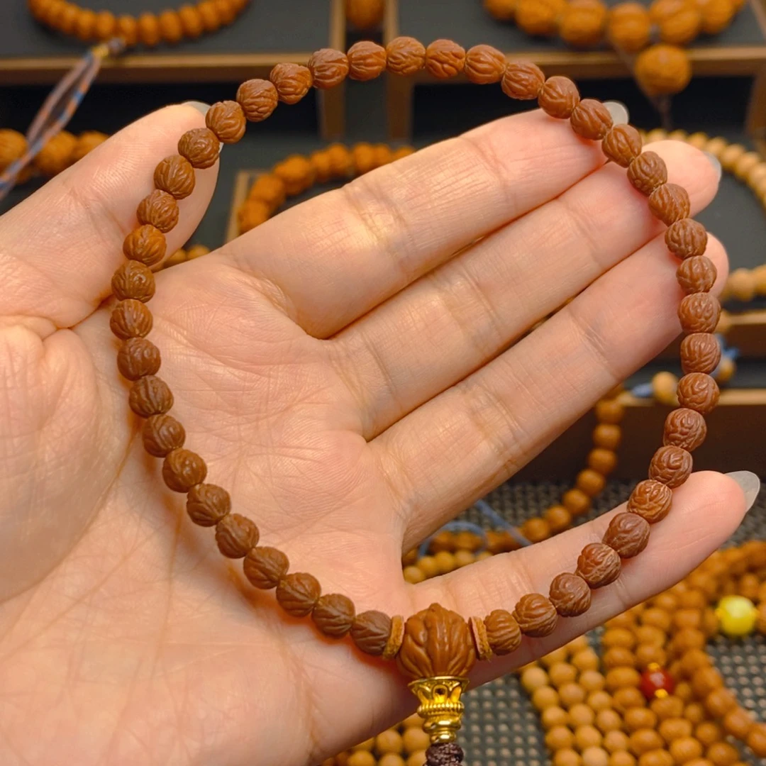 哈***店桃核吊坠秦岭森林06