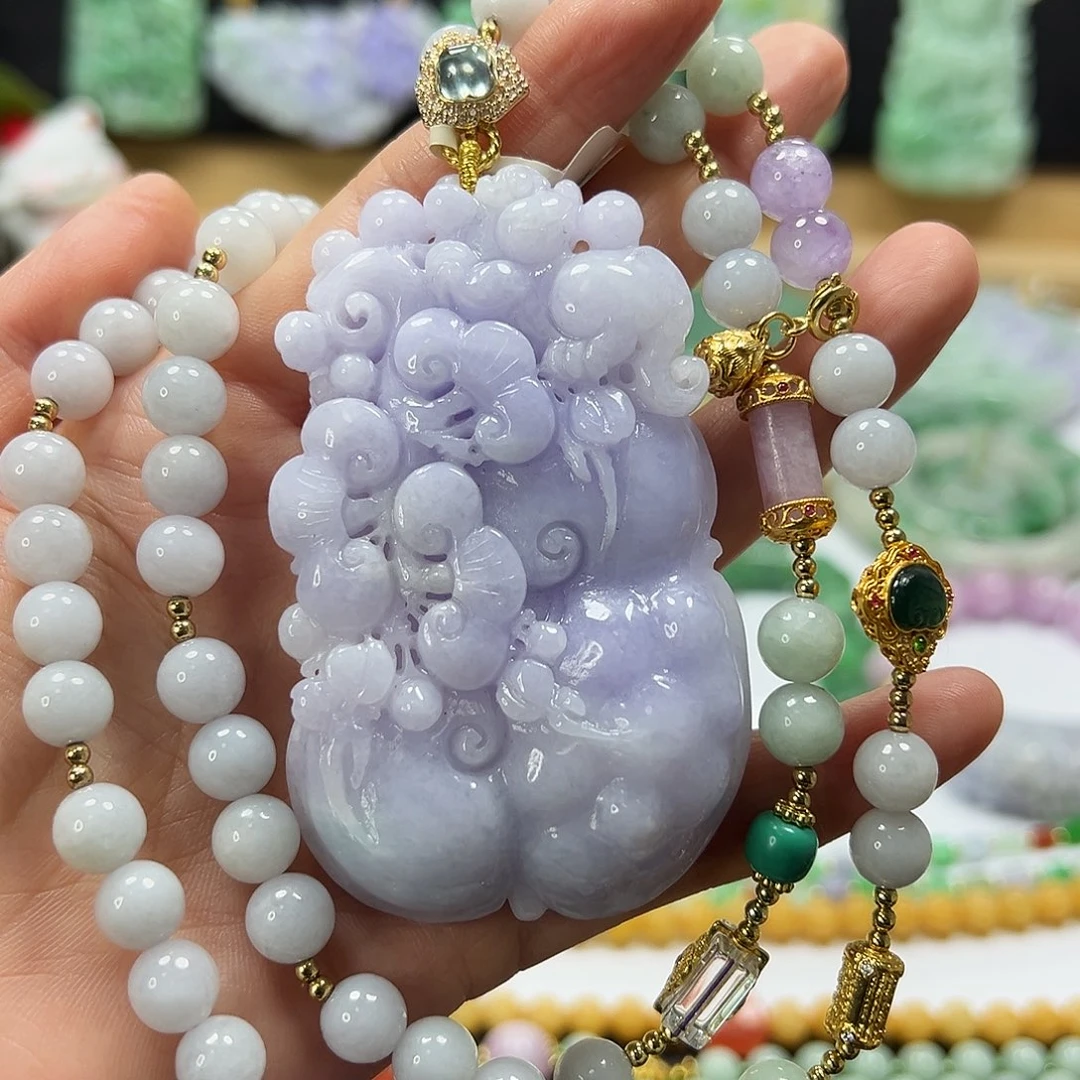 翡翠未镶嵌颈饰吊坠