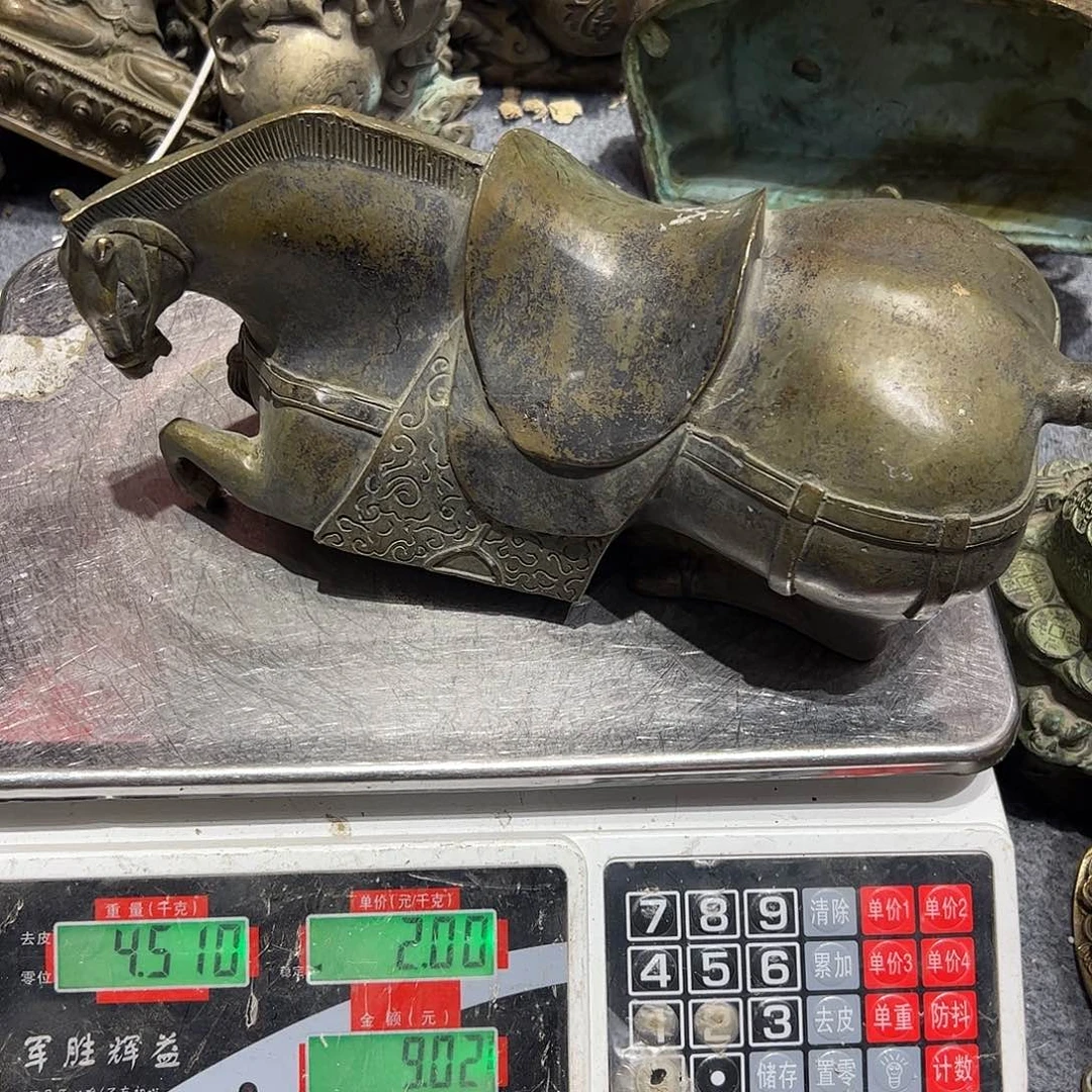 尚*妮微瑕疵黄铜摆件工艺品