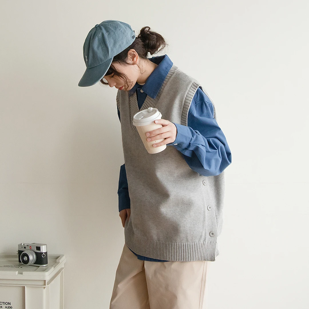 苏打汽水工作室春季新款V领针织马甲背心日系男女款休闲无袖上衣