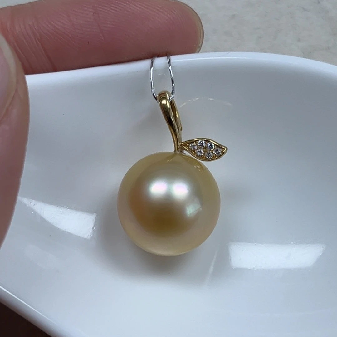 海水珍珠颈饰18K金镶嵌13mm